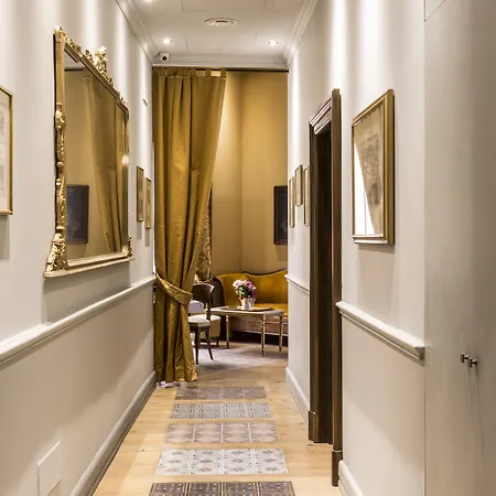 Navona Grand 4*