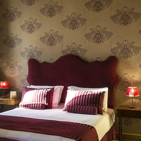Navona Grand 4*