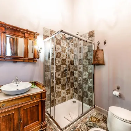 Navona Grand 4*